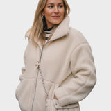 Mille™ | Elegant teddy-kåbe i nordisk design